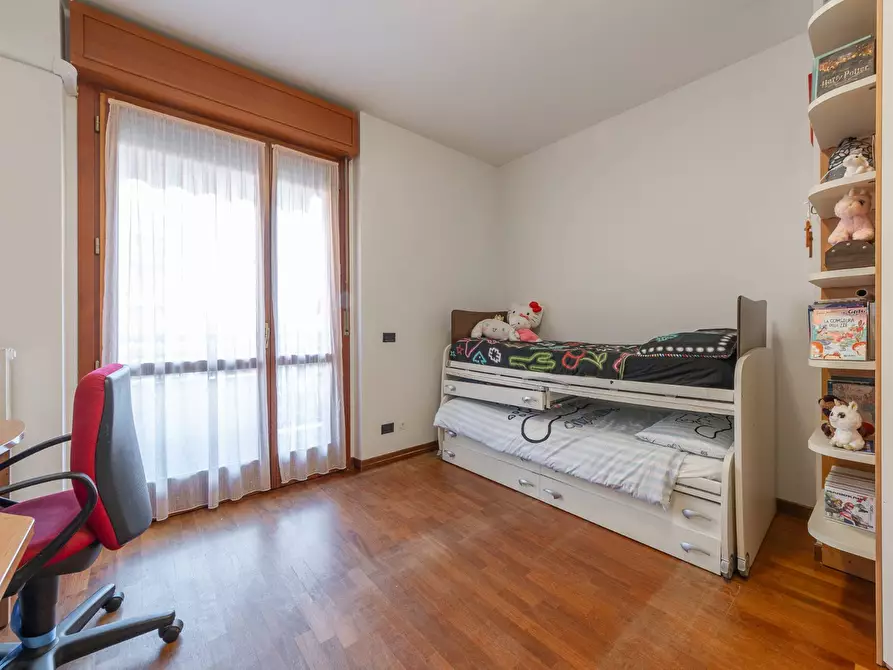 Immagine 29 di Appartamento in vendita  in via Ripamonti a Milano