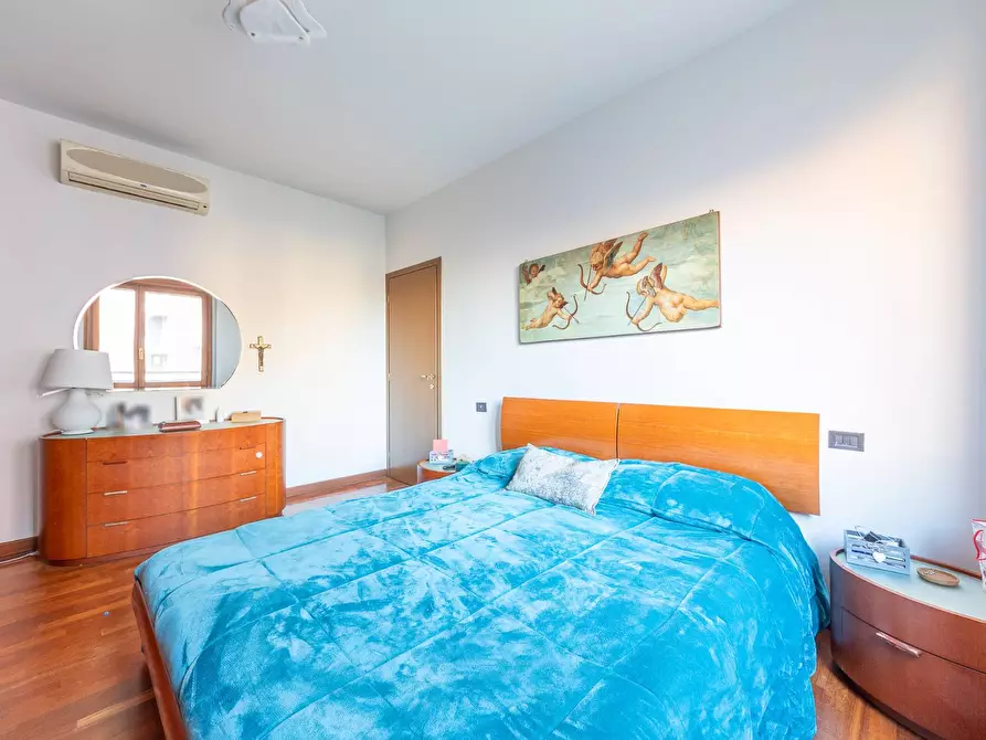 Immagine 24 di Appartamento in vendita  in via Ripamonti a Milano