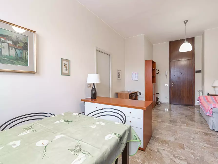 Immagine 7 di Appartamento in vendita  in Via Dei Guarneri a Milano