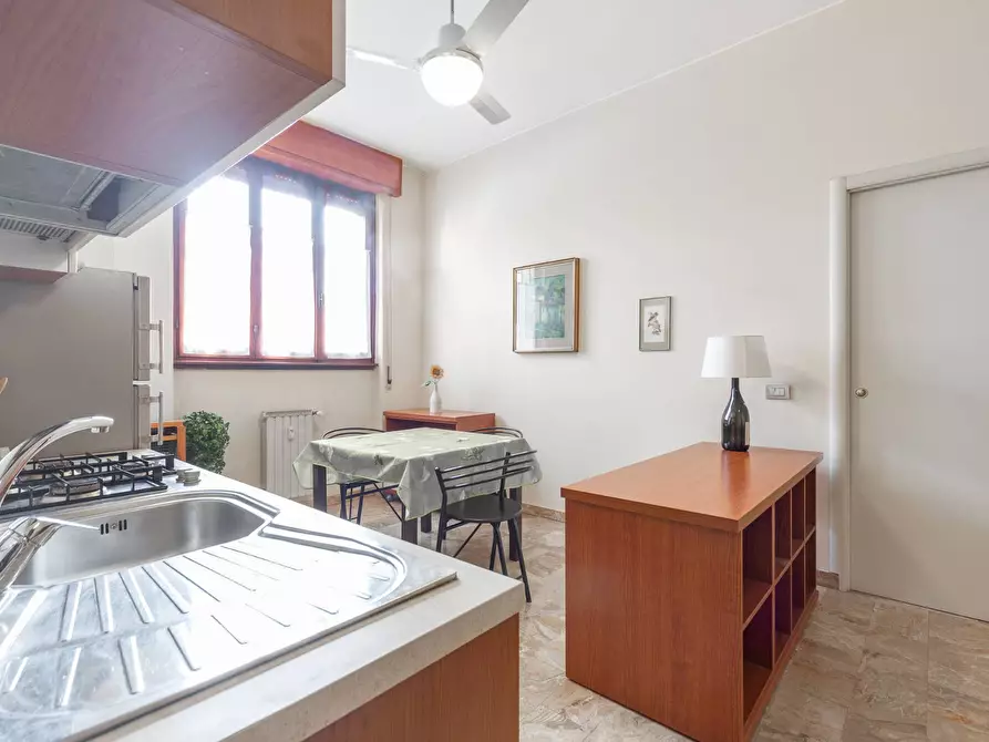 Immagine 11 di Appartamento in vendita  in Via Dei Guarneri a Milano