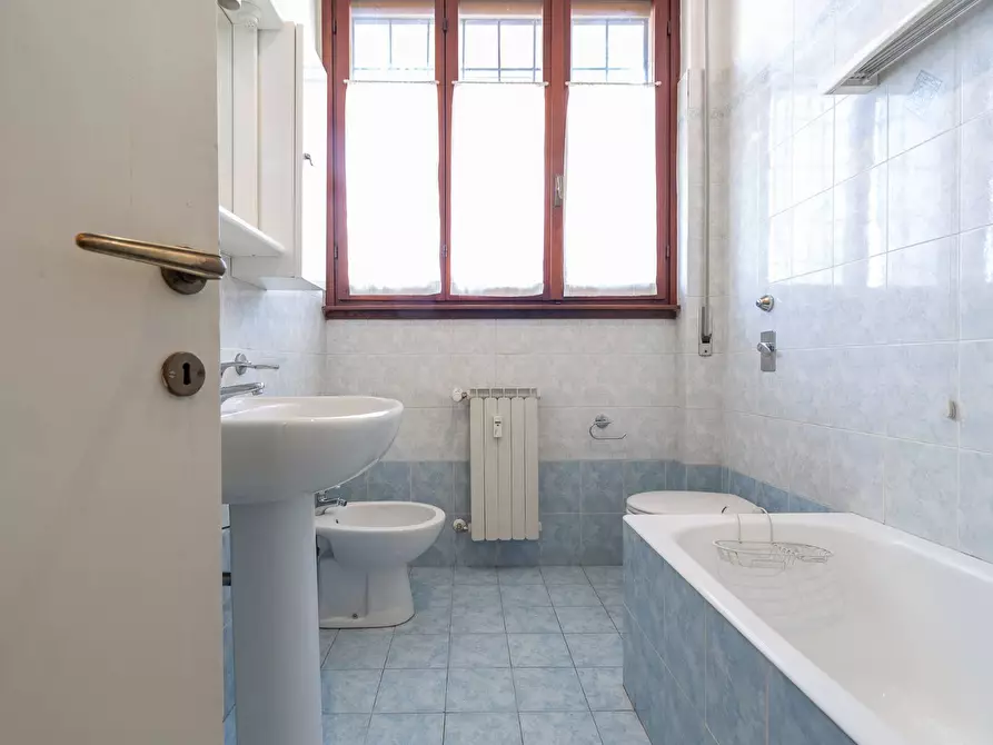 Immagine 16 di Appartamento in vendita  in Via Dei Guarneri a Milano