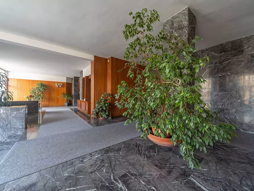 Immagine 20 di Appartamento in vendita  in Via Dei Guarneri a Milano