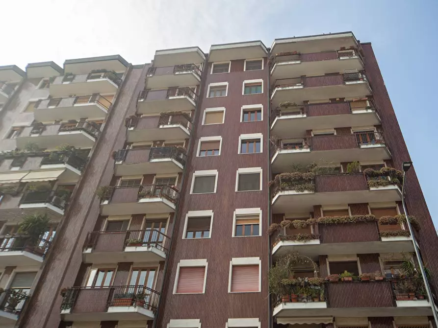 Immagine 24 di Appartamento in vendita  in Via Dei Guarneri a Milano