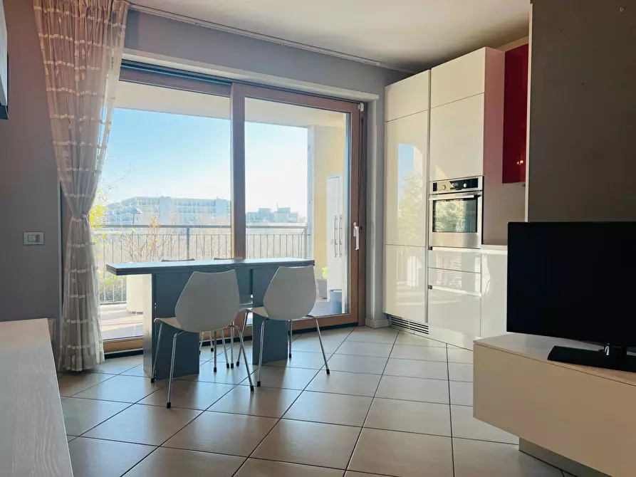 Immagine 5 di Appartamento in affitto  in Via Zanetto Bugatto a Milano