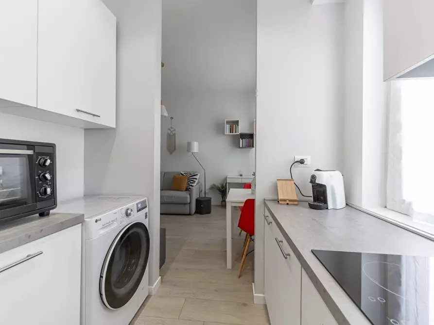 Immagine 7 di Appartamento in vendita  in via Broni a Milano