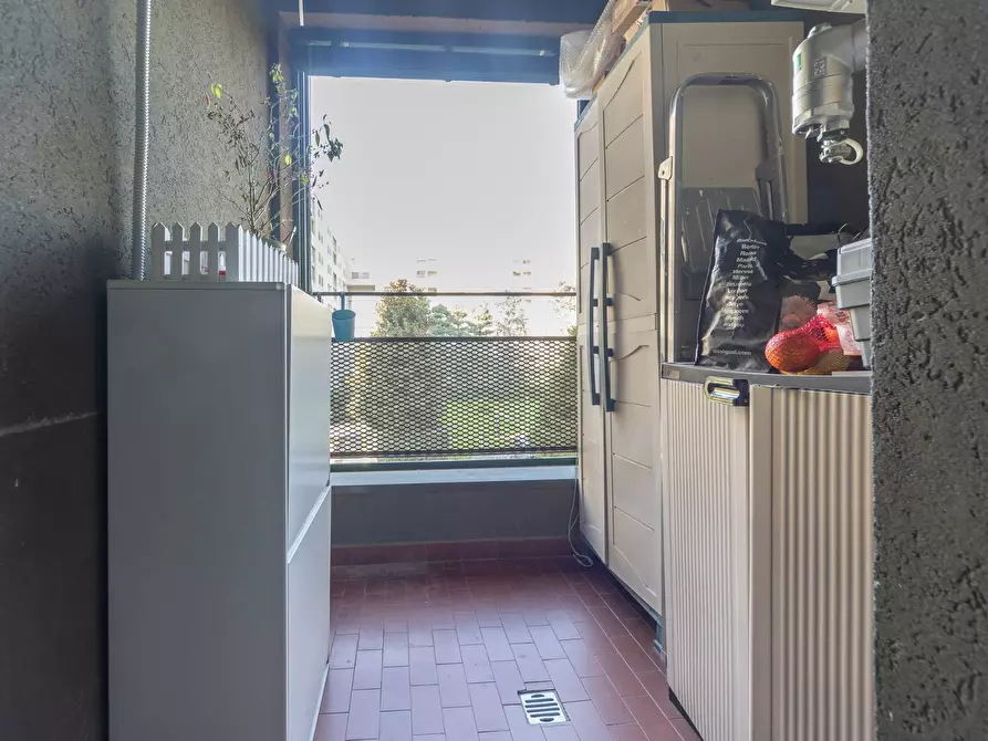 Immagine 14 di Appartamento in vendita  in via mezzanotte a Milano