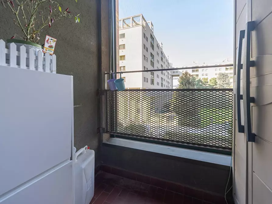 Immagine 15 di Appartamento in vendita  in via mezzanotte a Milano
