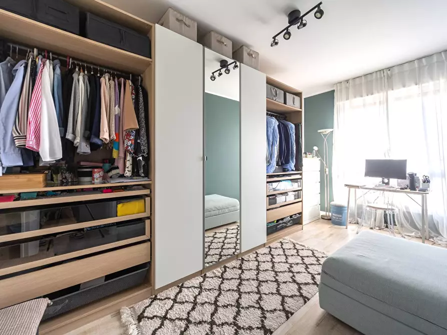 Immagine 20 di Appartamento in vendita  in via mezzanotte a Milano