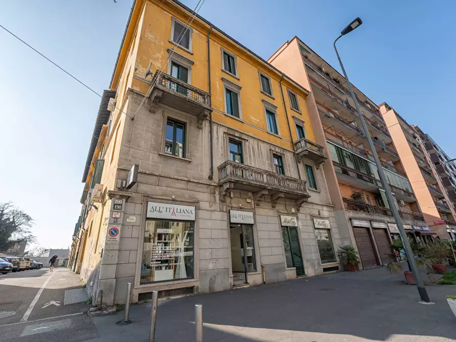 Immagine 23 di Appartamento in vendita  in Via Ripamonti a Milano