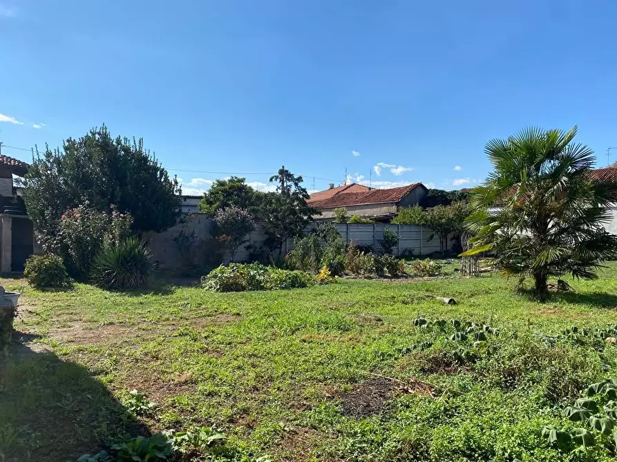 Immagine 20 di Rustico / casale in vendita  in Via La Loggia a Carignano