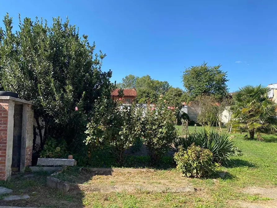 Immagine 21 di Rustico / casale in vendita  in Via La Loggia a Carignano