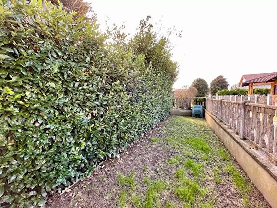 Immagine 30 di Villa in vendita  in Vicolo Leopardi a Piobesi Torinese