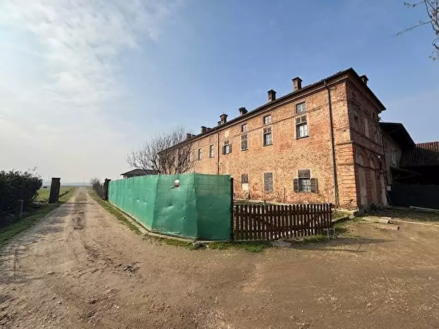 Immagine 28 di Rustico / casale in vendita  in Via Respagliette a Piobesi Torinese