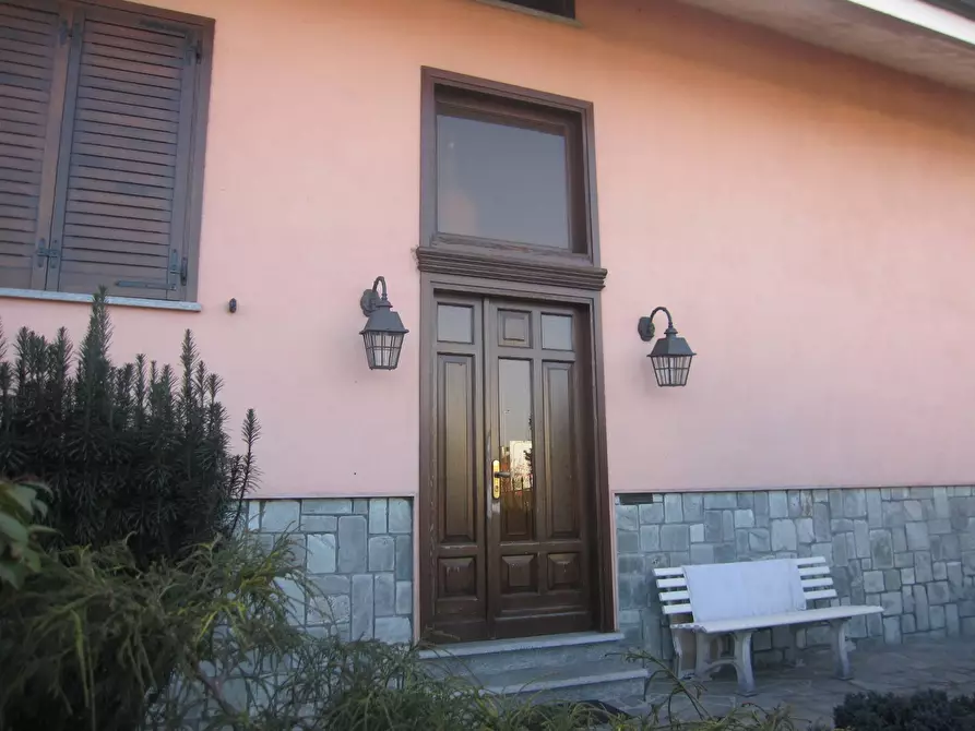 Immagine 3 di Casa bifamiliare in vendita  in Via Sotti a Vinovo