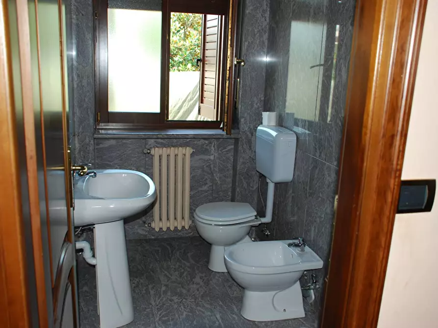 Immagine 10 di Casa bifamiliare in vendita  in Via Sotti a Vinovo