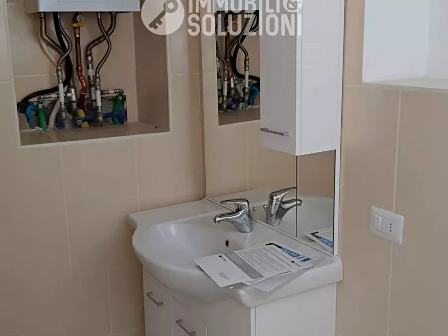 Immagine 4 di Appartamento in vendita  in via abadia a Scanzorosciate