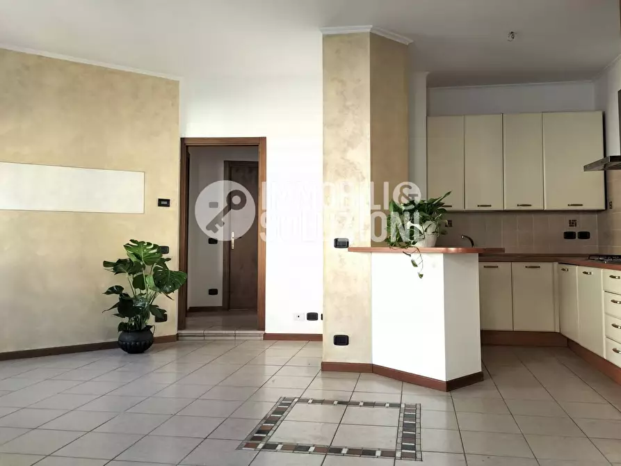 Immagine 1 di Appartamento in vendita  in Via IV Novembre a Gandino