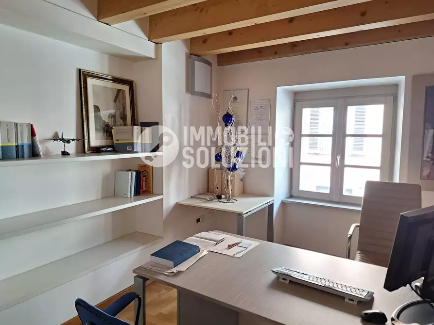 Immagine 3 di Ufficio in affitto  in VIA MAZZINI a Breno