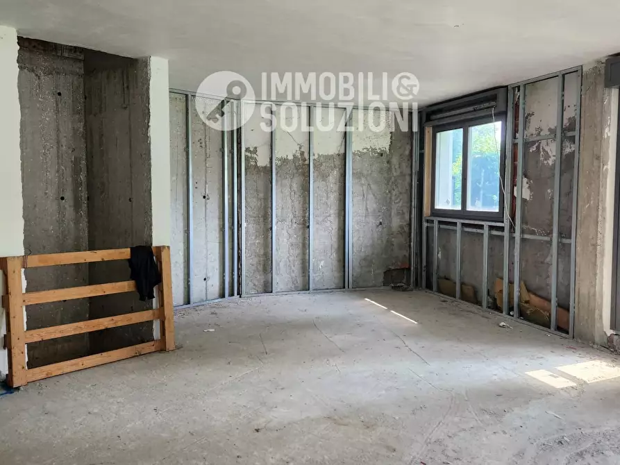 Immagine 12 di Villa in vendita  in VIA ACERBIS a Alzano Lombardo