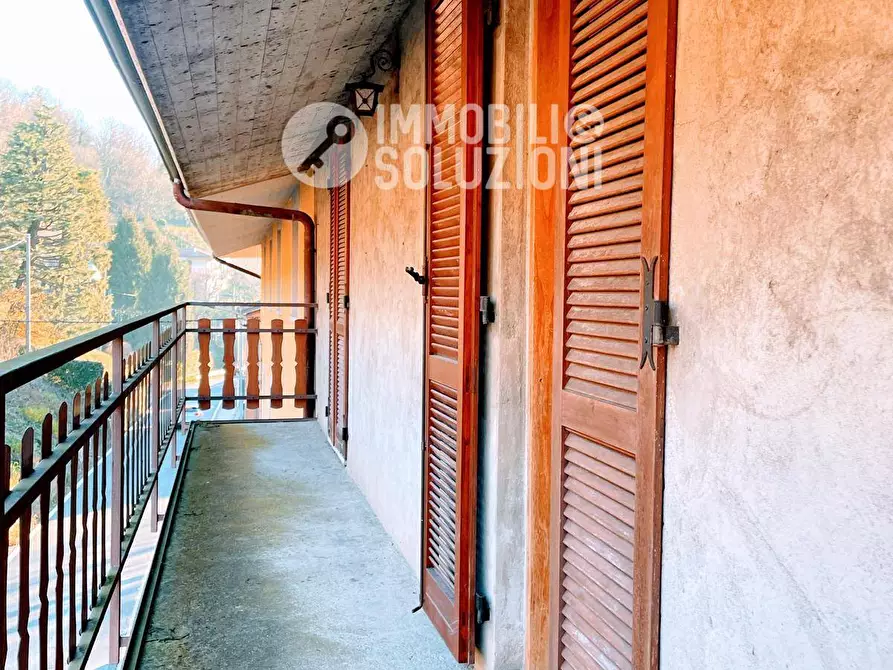 Immagine 2 di Appartamento in vendita  in Via Maggiore a Palazzago