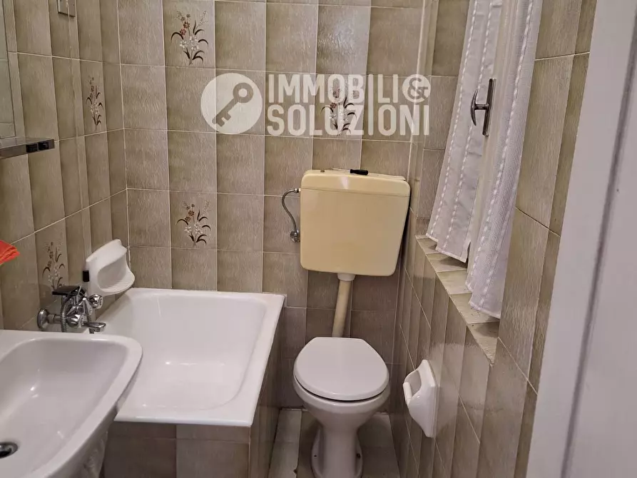 Immagine 12 di Villa in vendita  in via fra galgario a Verdello