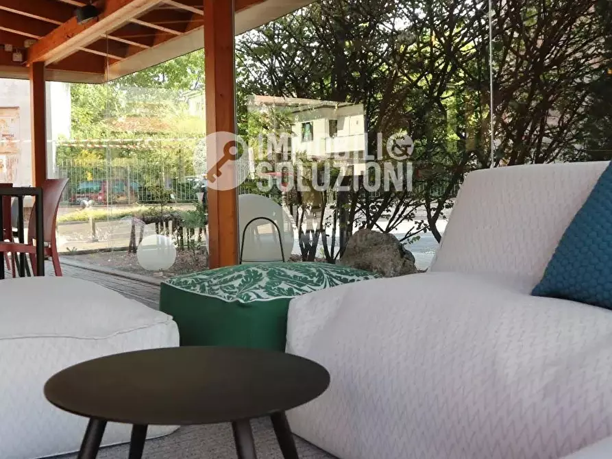 Immagine 1 di Negozio in vendita  in PIAZZA CADUTI DEL LAVORO a Verdello