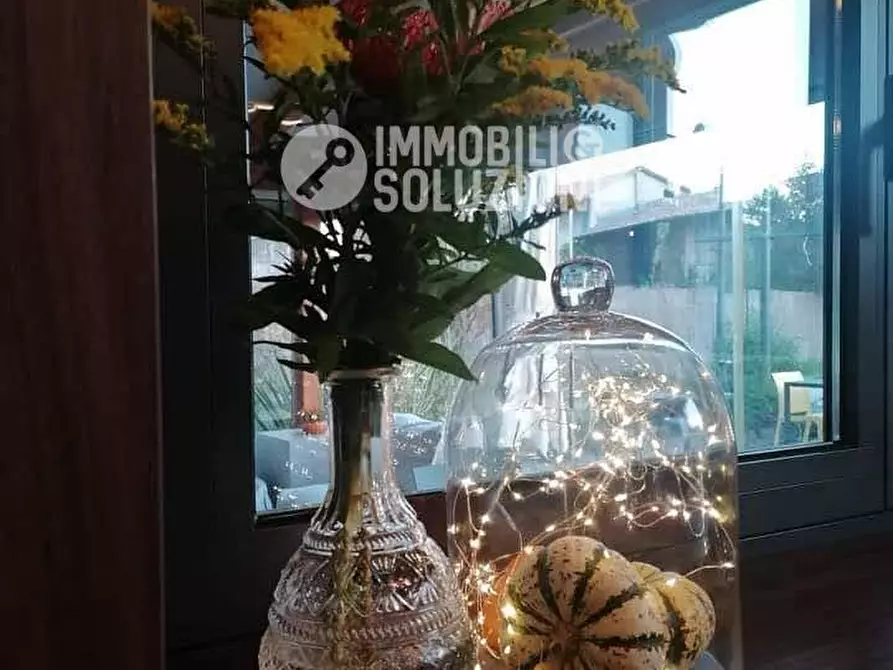 Immagine 10 di Negozio in vendita  in PIAZZA CADUTI DEL LAVORO a Verdello