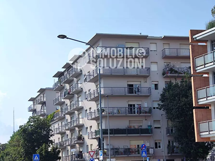 Immagine 18 di Appartamento in vendita  in Via Bronzetti a Bergamo