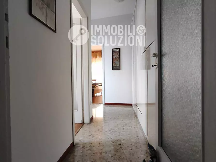 Immagine 3 di Appartamento in vendita  in Via Bronzetti a Bergamo