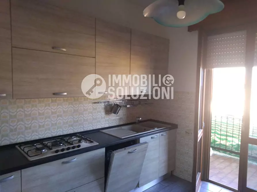 Immagine 5 di Appartamento in vendita  in VIA CAVALLERI a Levate