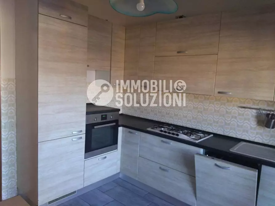 Immagine 4 di Appartamento in vendita  in VIA CAVALLERI a Levate