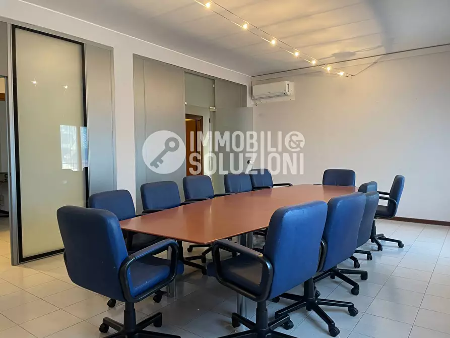 Immagine 1 di Ufficio in affitto  in Via Angelo Maj a Bergamo