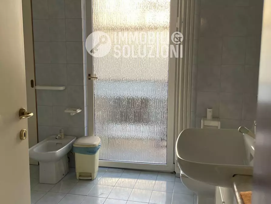 Immagine 11 di Ufficio in affitto  in Via Angelo Maj a Bergamo