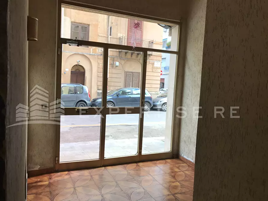 Immagine 5 di Ufficio in affitto  in Via Smiriglio a Palermo
