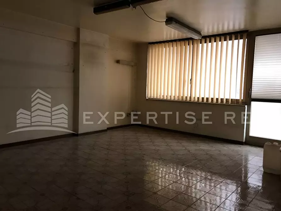 Immagine 13 di Ufficio in affitto  in Via Smiriglio a Palermo