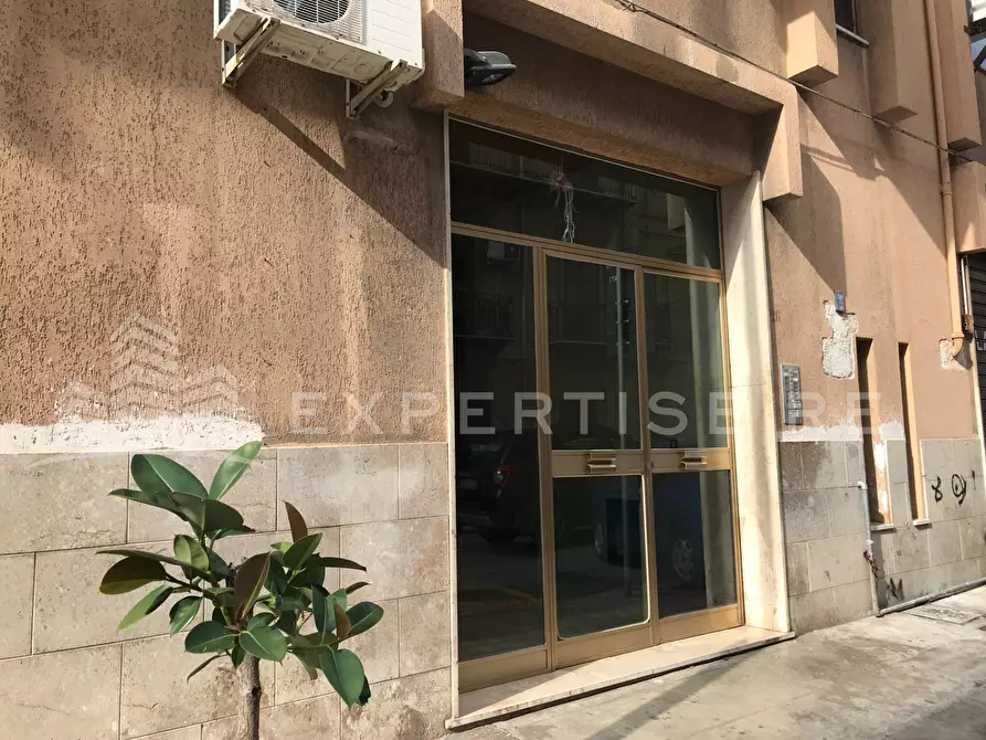 Immagine 6 di Ufficio in affitto  in Via Smiriglio a Palermo