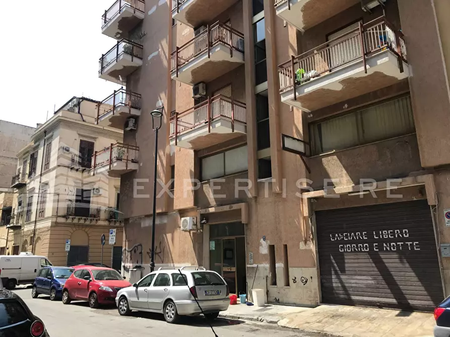 Immagine 4 di Ufficio in affitto  in Via Smiriglio a Palermo