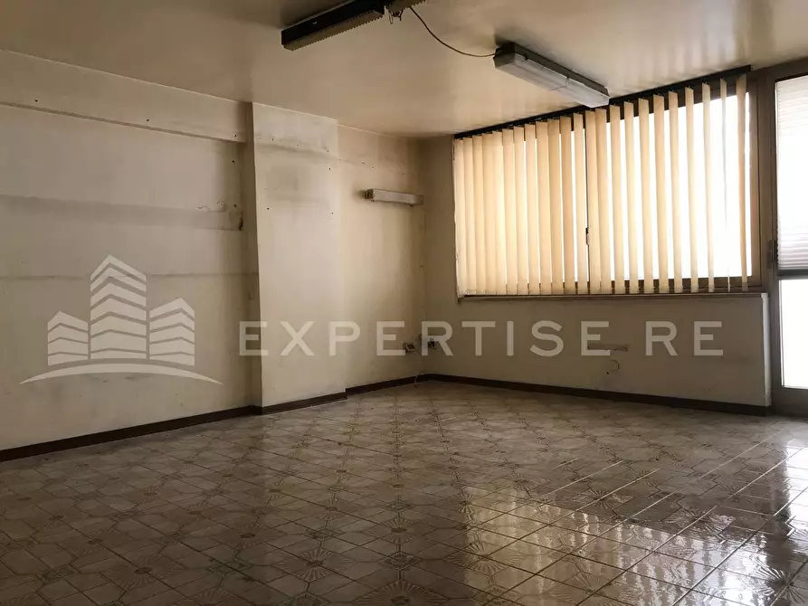 Immagine 20 di Ufficio in affitto  in Via Smiriglio a Palermo