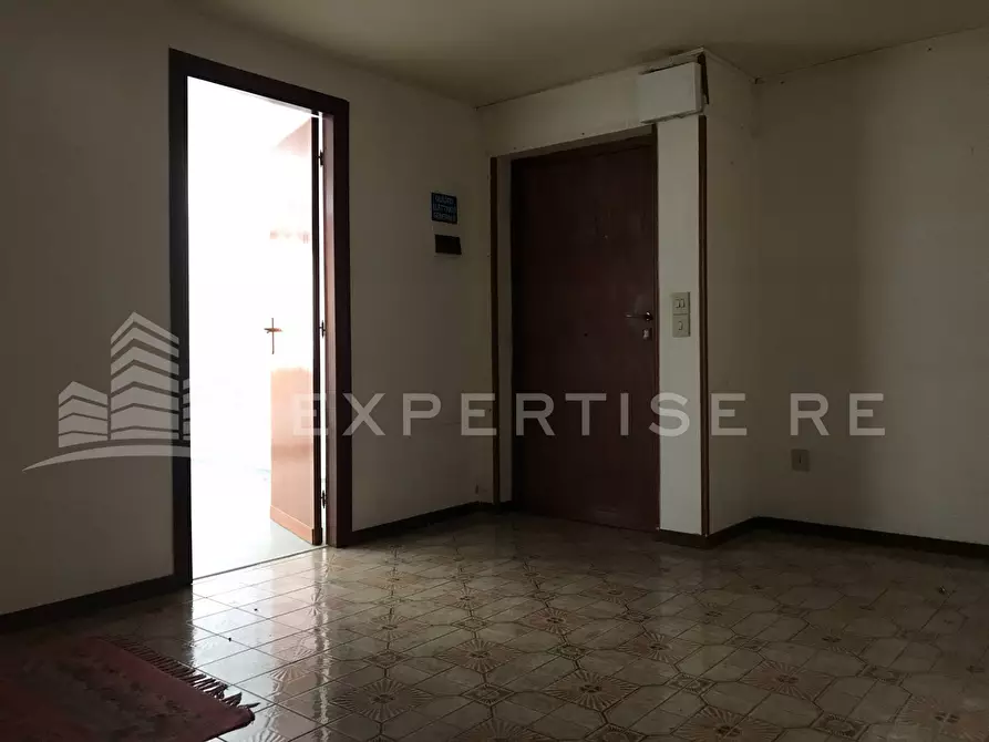 Immagine 23 di Ufficio in affitto  in Via Smiriglio a Palermo