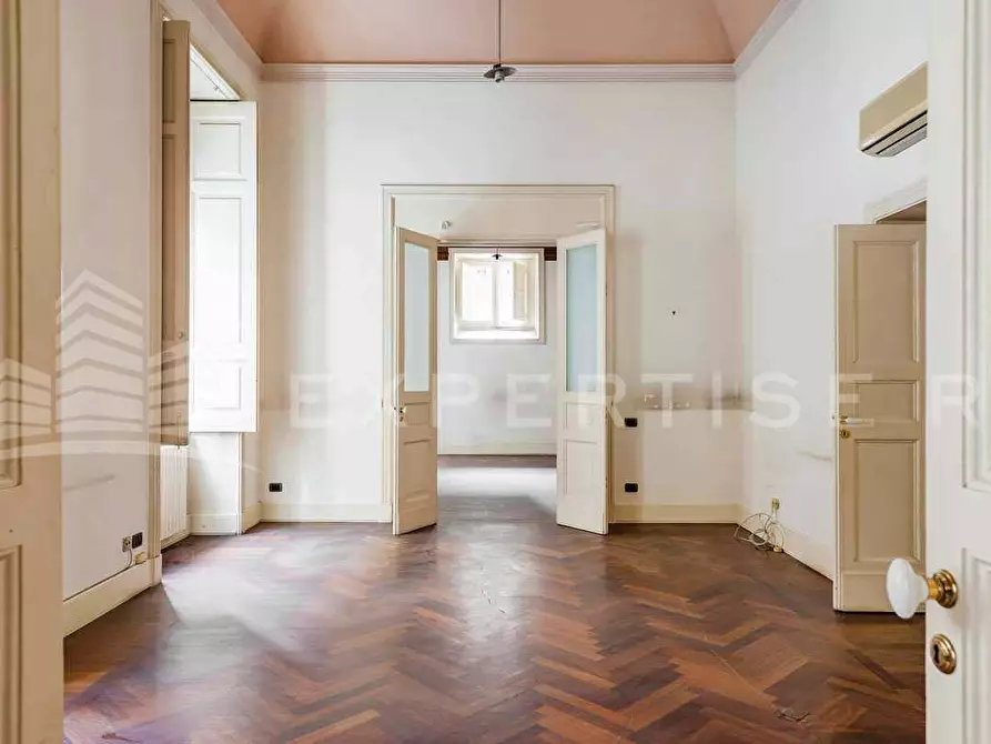 Immagine 9 di Ufficio in affitto  in Via Oberdan a Catania