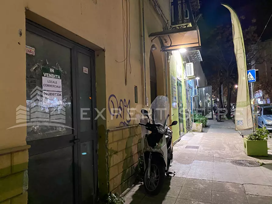 Immagine 3 di Locale commerciale in vendita  in Corso Calatafimi a Palermo