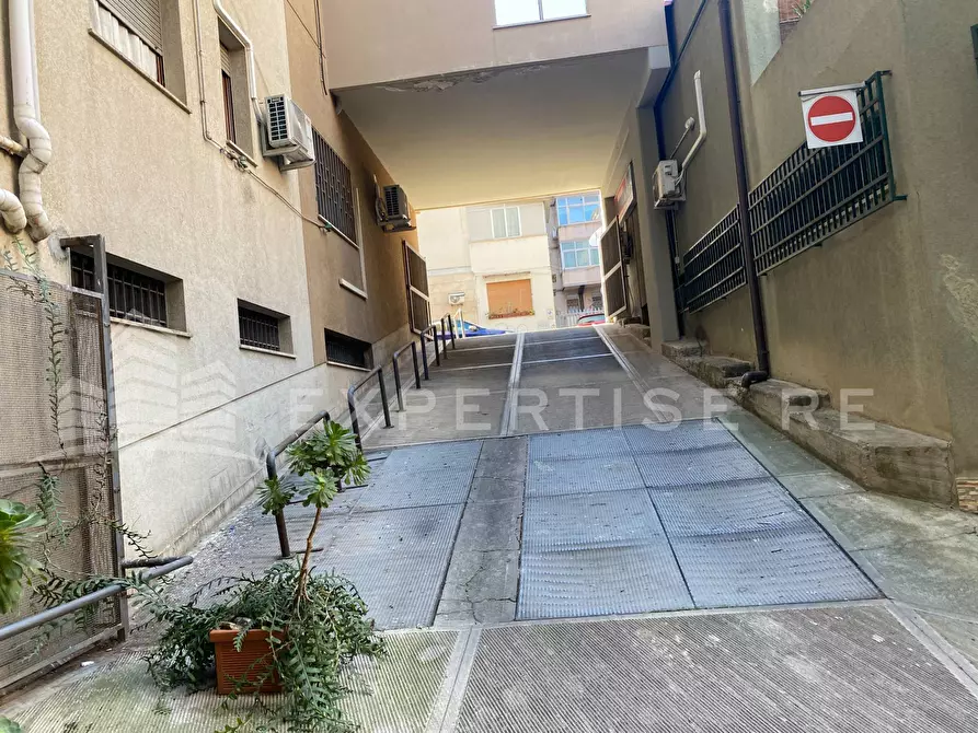Immagine 9 di Ufficio in vendita  in Via Vann'anto' a Palermo