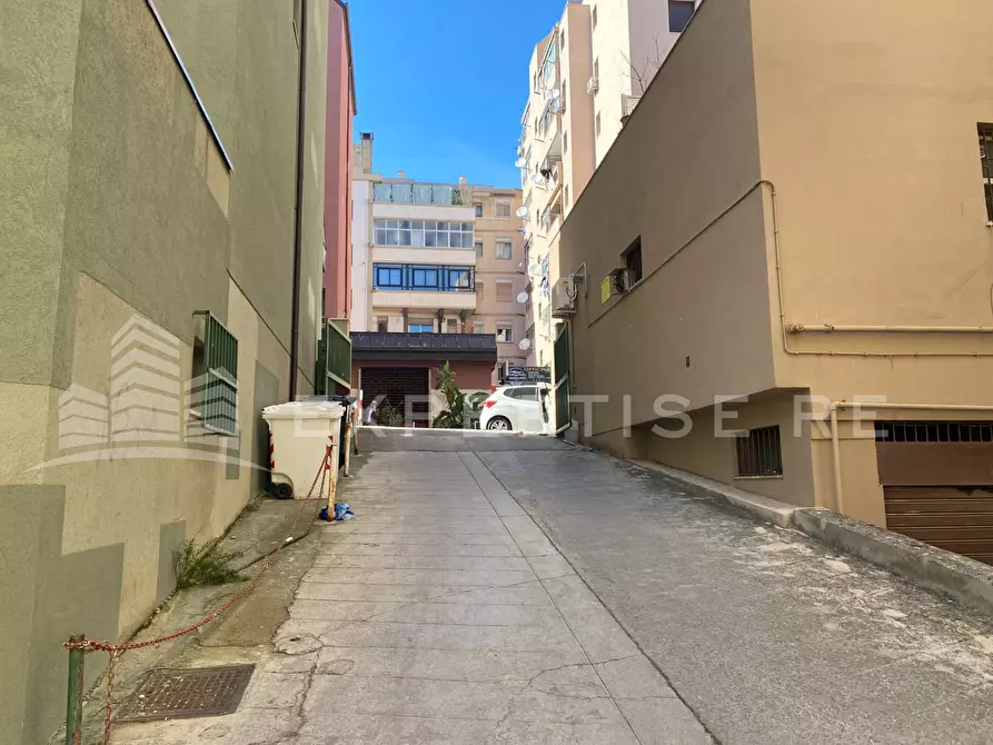 Immagine 10 di Ufficio in vendita  in Via Vann'anto' a Palermo