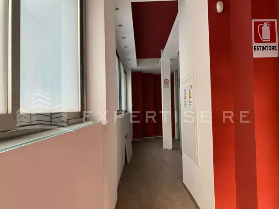 Immagine 12 di Ufficio in vendita  in Via Vann'anto' a Palermo
