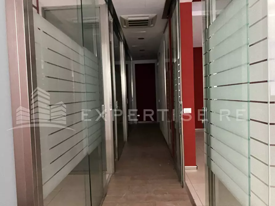 Immagine 13 di Ufficio in vendita  in Via Vann'anto' a Palermo