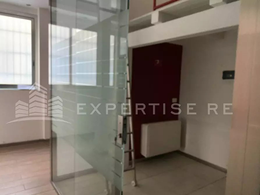 Immagine 17 di Ufficio in vendita  in Via Vann'anto' a Palermo