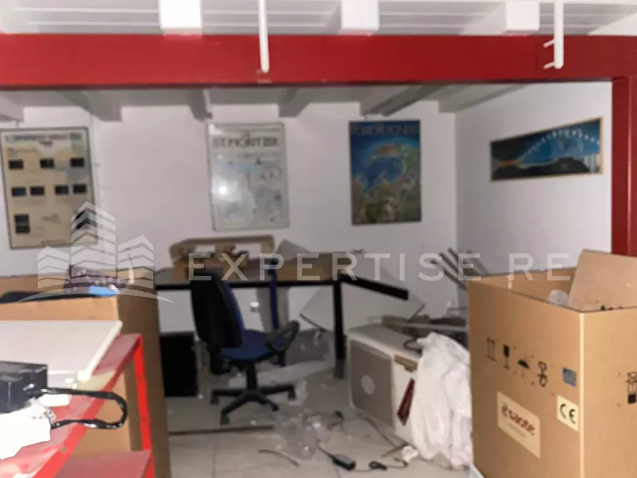Immagine 23 di Ufficio in vendita  in Via Vann'anto' a Palermo