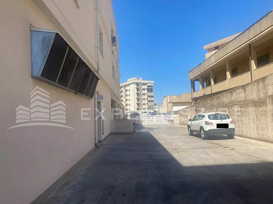 Immagine 27 di Ufficio in vendita  in via Licitra a Ragusa