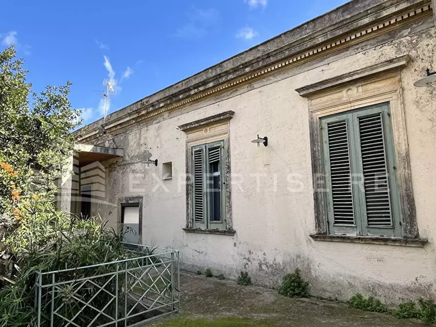 Immagine 5 di Capannone industriale in vendita  in Via delle mura a Messina