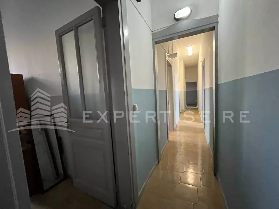 Immagine 19 di Capannone industriale in vendita  in Via delle mura a Messina